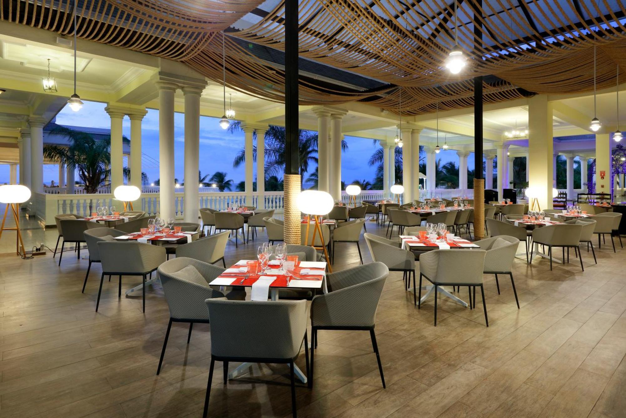 The Signature Level At Grand Palladium Lady Hamilton Resort & Spa Lucea Exterior foto
